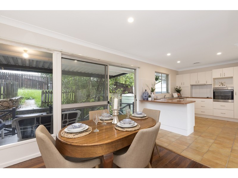15 Woodside Street, The Gap QLD 4061