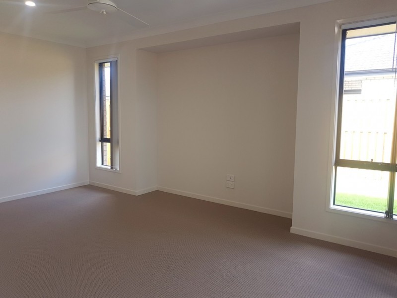 40 Pipet Crescent, Pallara QLD 4110