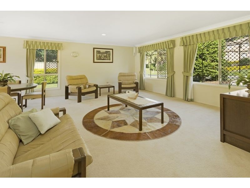 3 Fern Place, Kenmore QLD 4069