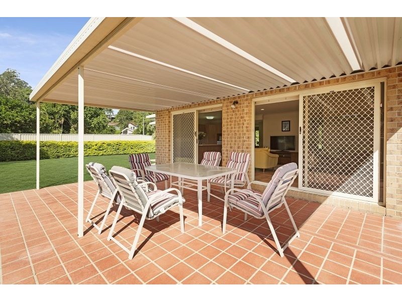 3 Fern Place, Kenmore QLD 4069