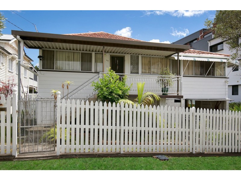 26-28 Gallway Street, Windsor QLD 4030