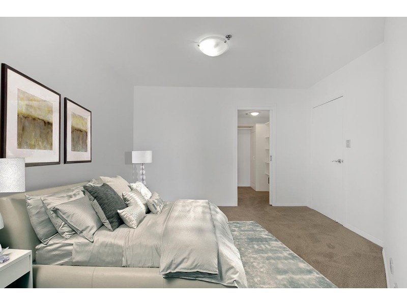 803/30 Tank Street, Brisbane City QLD 4000