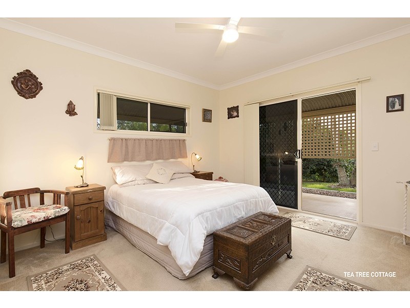 4 Tea Tree Close, Samford Valley QLD 4520