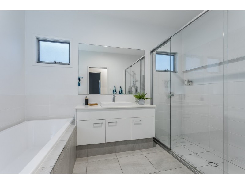 6 Balderstone Street, Corinda QLD 4075