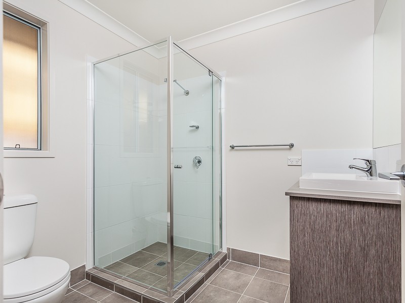 62 Canopus Street, Bridgeman Downs QLD 4035