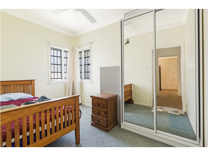 137 Boundary Road, Bardon QLD 4065