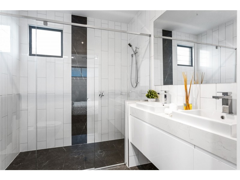 4/38 Broomfield Street, Taringa QLD 4068