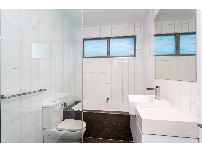 4/38 Broomfield Street, Taringa QLD 4068