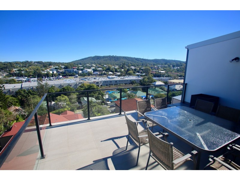 13/39-41 Clarence Road, Indooroopilly QLD 4068