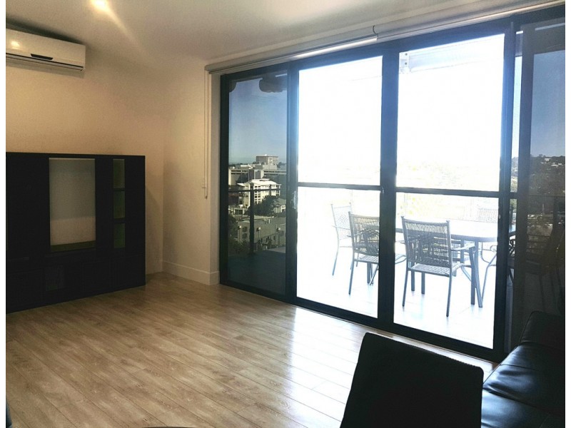 13/39-41 Clarence Road, Indooroopilly QLD 4068