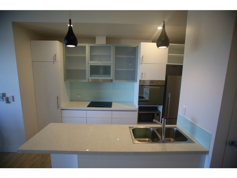 13/39-41 Clarence Road, Indooroopilly QLD 4068