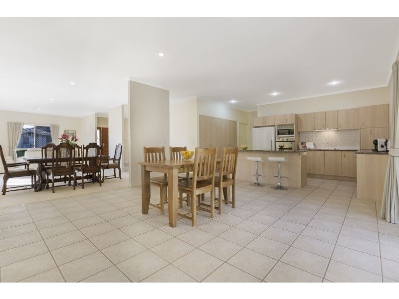 31 Joseph Place, Sinnamon Park QLD 4073