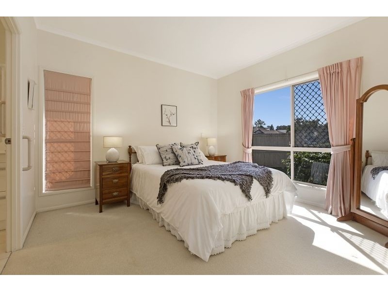 31 Joseph Place, Sinnamon Park QLD 4073