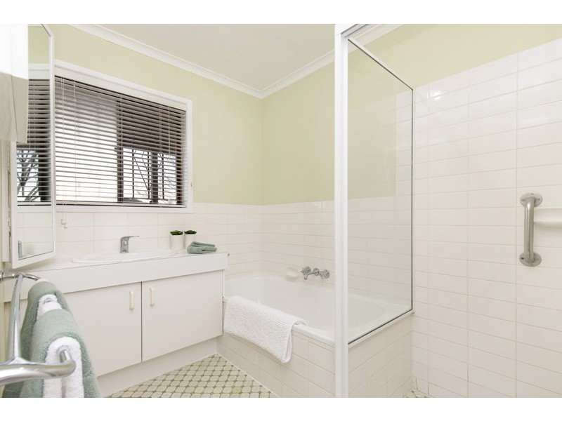 1215 Waterworks Road, The Gap QLD 4061