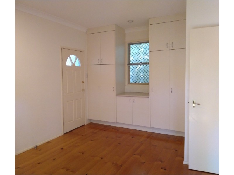 18 Campion Avenue, Bardon QLD 4065