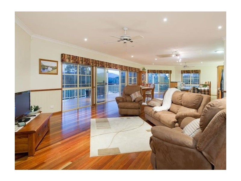 26-28 Lachlan Place, Karalee QLD 4306