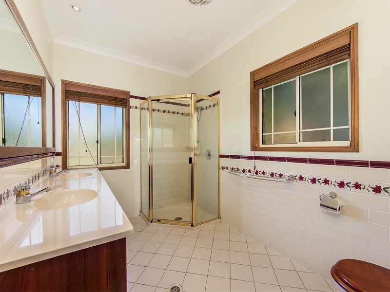 26-28 Lachlan Place, Karalee QLD 4306