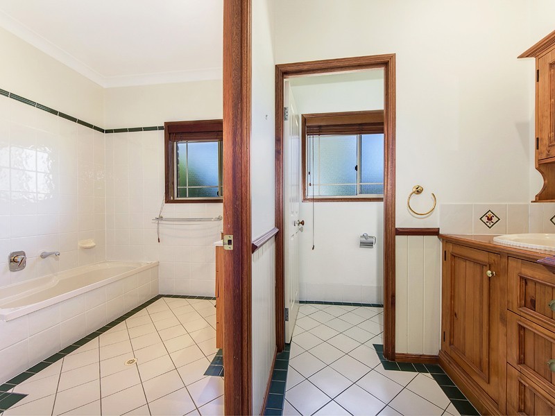 26-28 Lachlan Place, Karalee QLD 4306