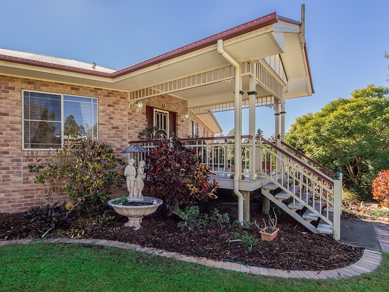 26-28 Lachlan Place, Karalee QLD 4306