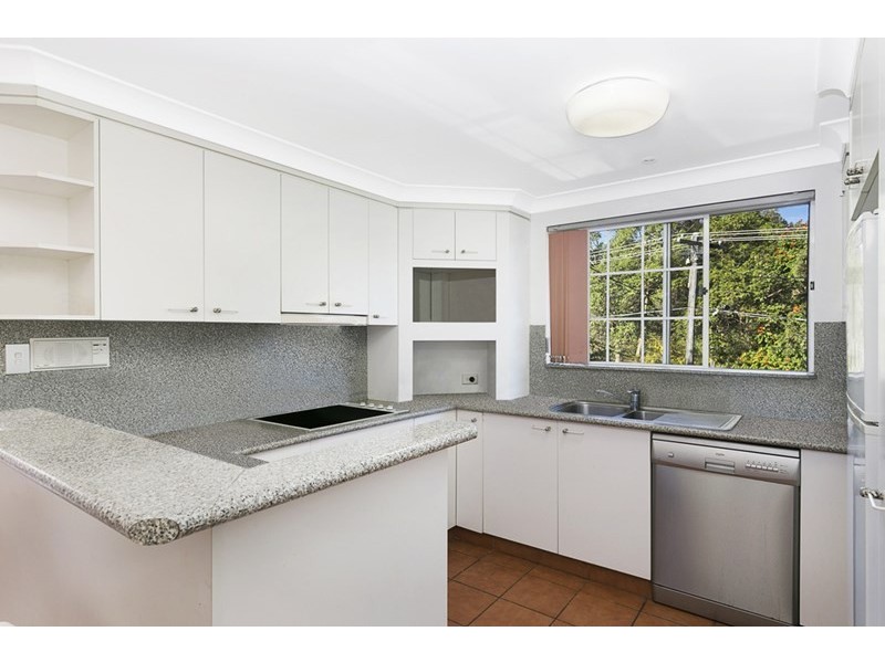 1/64 Armadale Street, St Lucia QLD 4067
