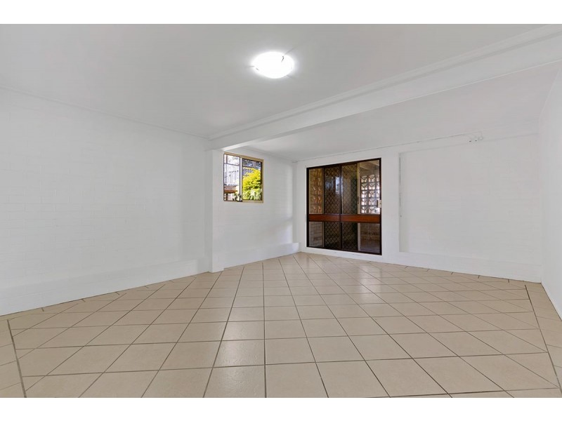 3 Glenside Street, Wavell Heights QLD 4012