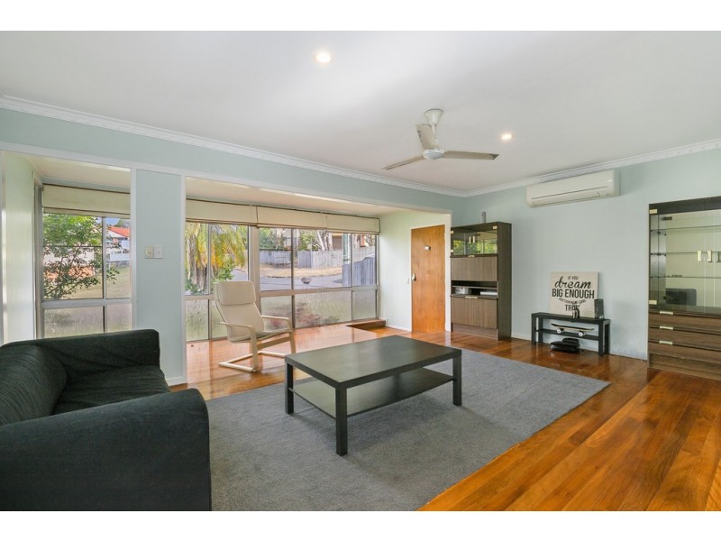 56 Mascar Street, Upper Mount Gravatt QLD 4122