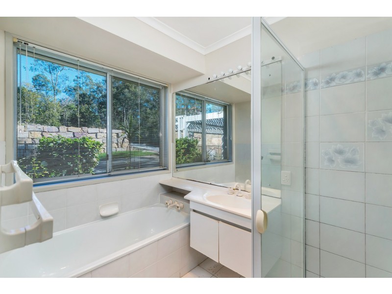 198. Kangaroo Gully Road, Bellbowrie QLD 4070