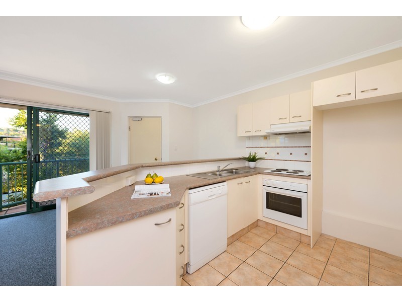 2/451 Enoggera Road, Alderley QLD 4051