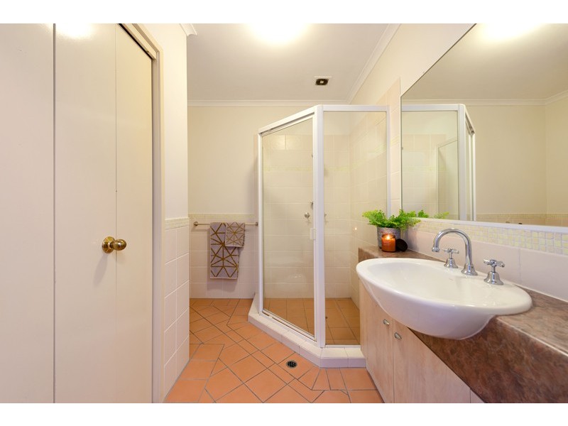 2/451 Enoggera Road, Alderley QLD 4051