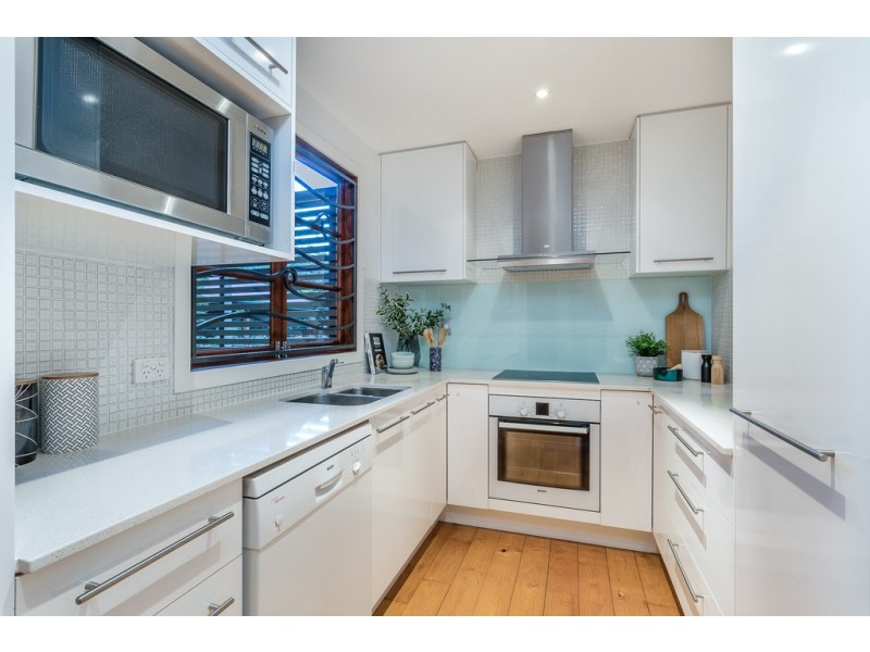 20 Lilley Street, Spring Hill QLD 4000