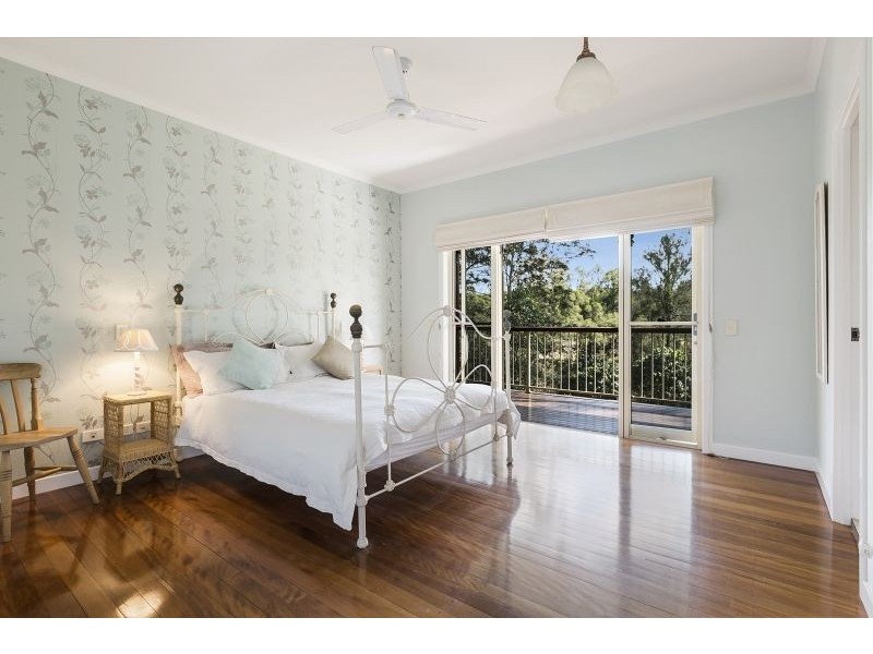 20 Cromwell Cl, Brookfield QLD 4069