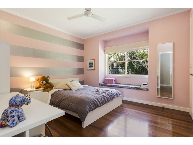 20 Cromwell Cl, Brookfield QLD 4069