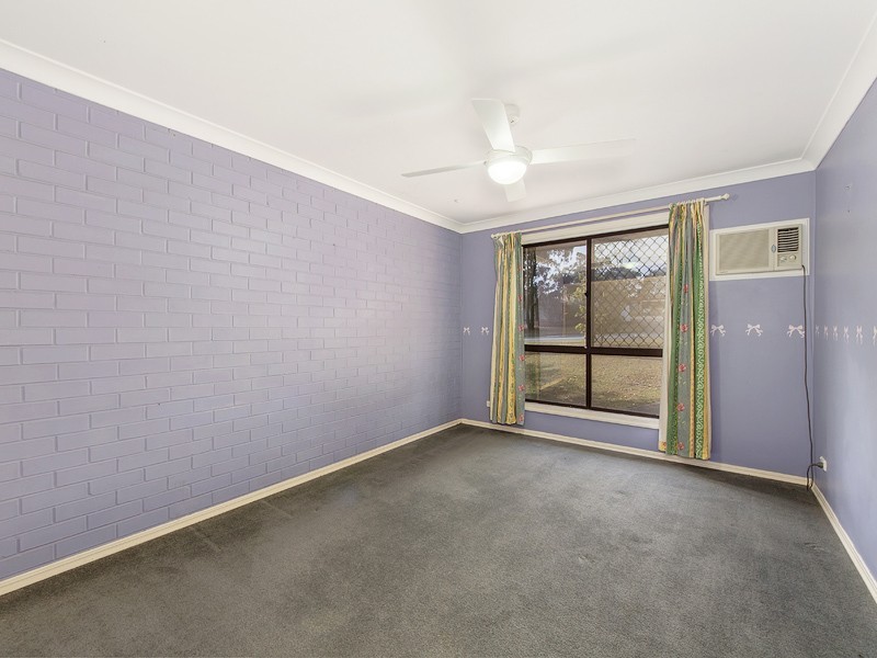 160 College Road, Karana Downs QLD 4306