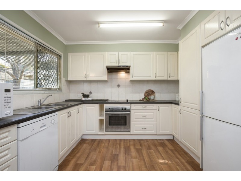 19 Tristania Street, Everton Hills QLD 4053