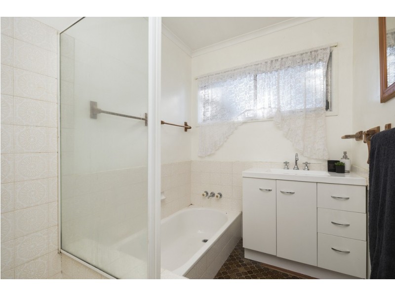 19 Tristania Street, Everton Hills QLD 4053