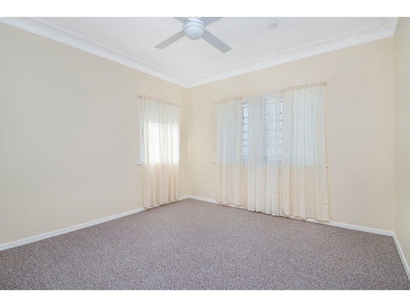 137 Boundary Road, Bardon QLD 4065