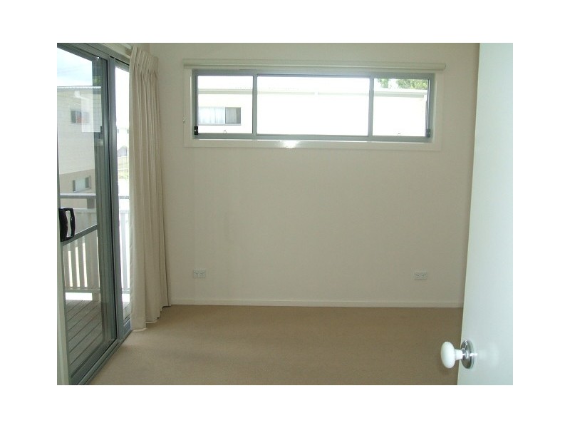 4/58 Kates Street, Morningside QLD 4170