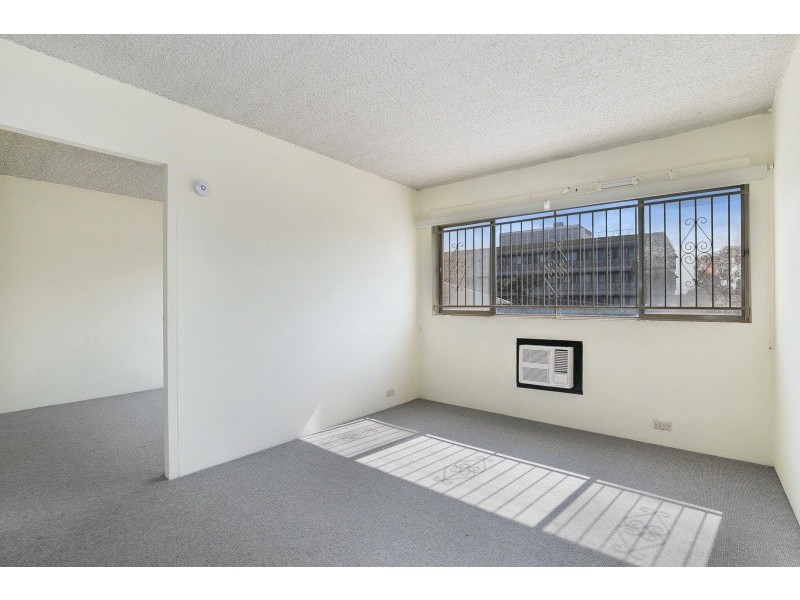 4/179 Kennigo Street, Spring Hill QLD 4000