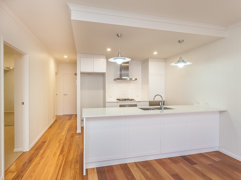 2/37 Oriel Road, Clayfield QLD 4011