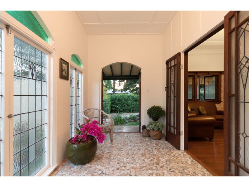 19 Glenlyon Drive, Ashgrove QLD 4060