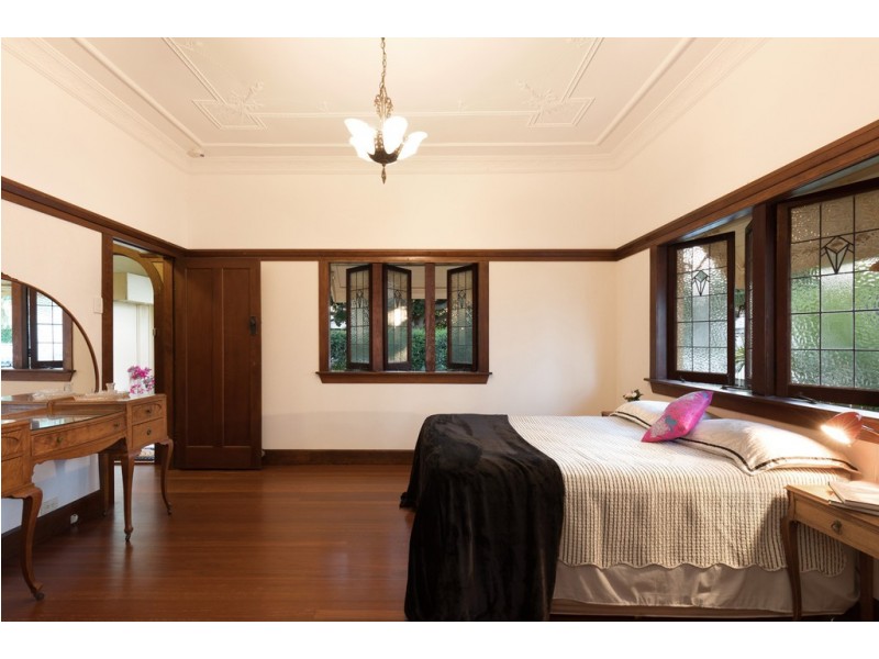 19 Glenlyon Drive, Ashgrove QLD 4060