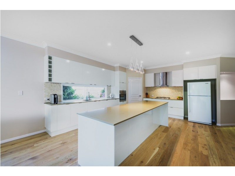 42 Alexandra Street, Bardon QLD 4065