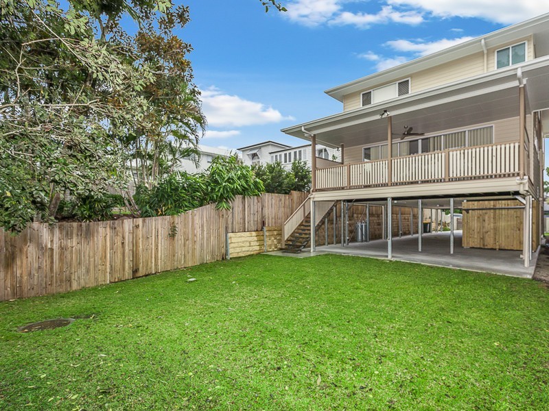 42 Alexandra Street, Bardon QLD 4065