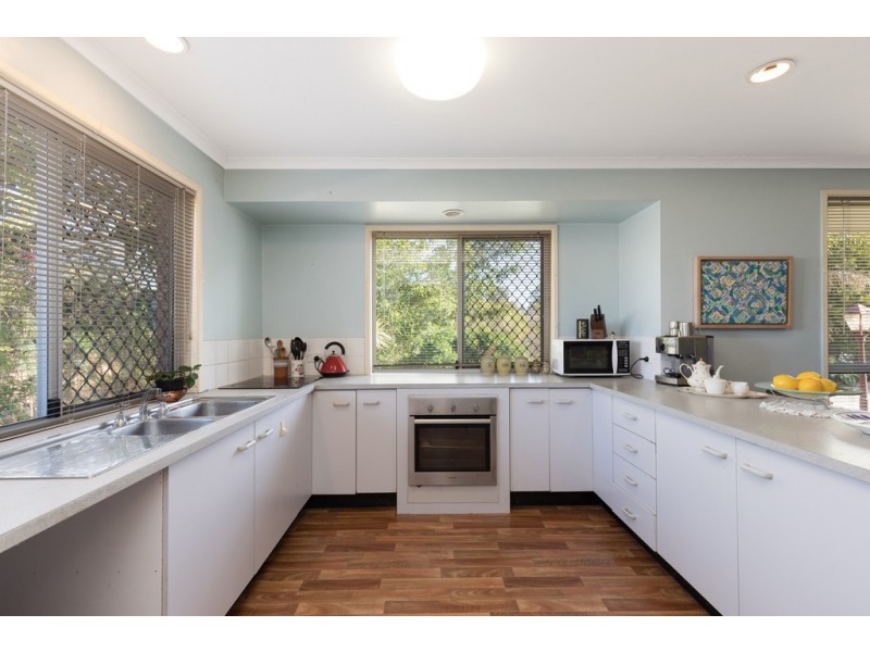 97 View Crescent, Arana Hills QLD 4054