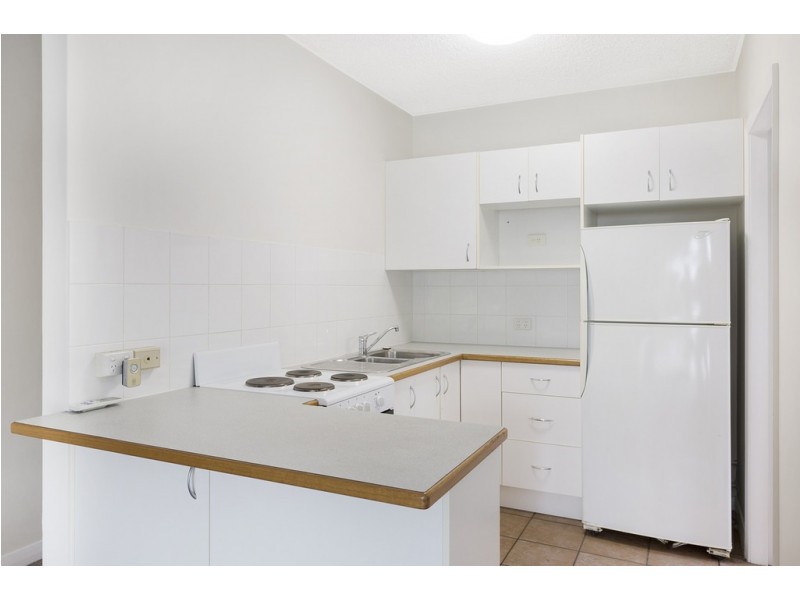 2/21 Glen Road, Toowong QLD 4066