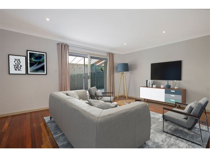 14 Meagan Street, Kenmore QLD 4069