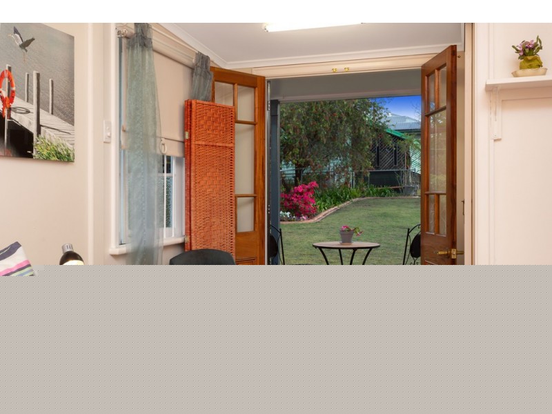 82 Mawson Street, Stafford Heights QLD 4053