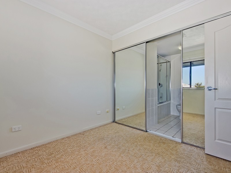 40 Bell Street, Kangaroo Point QLD 4169