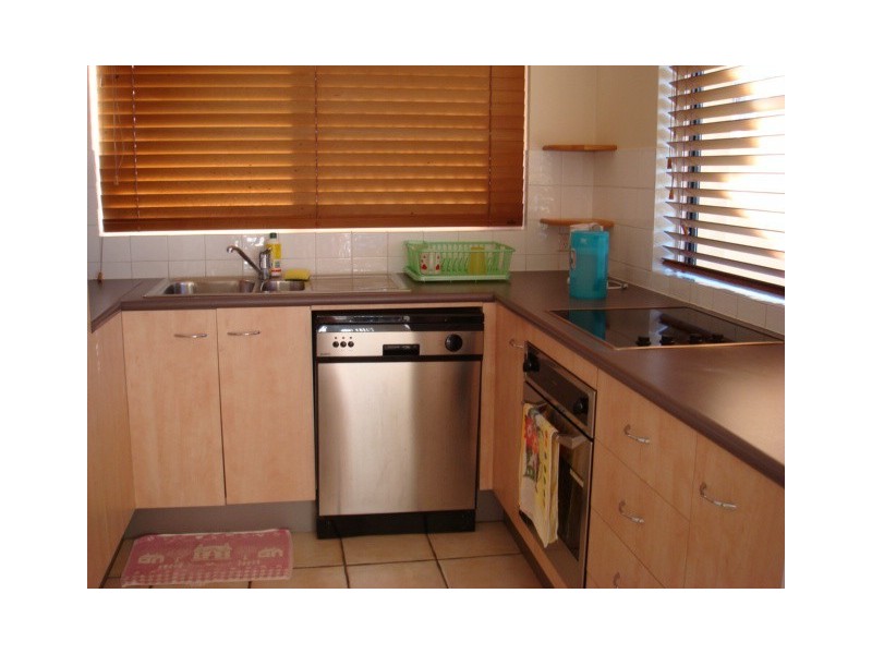 1/31 Sisley Street, St Lucia QLD 4067