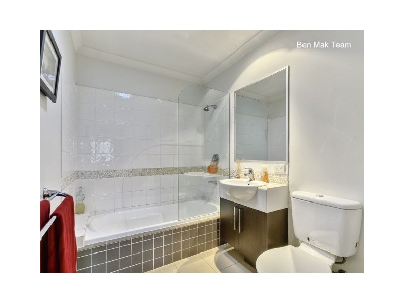 8/69 Molloy Road, Cannon Hill QLD 4170